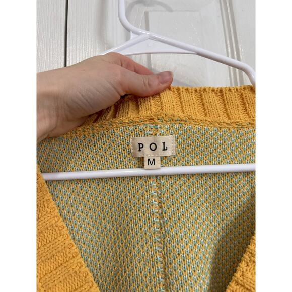 Pol Yellow Daisy V-Neck Oversized Soft Cardigan Size Medium - Picture 5 of 6